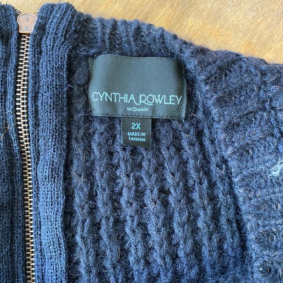 Cynthia Rowley sweater size 2XL (fits like an XL) Like New - Picture 2 of 6